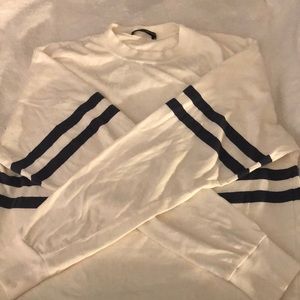 Brandy Melville cropped shirt